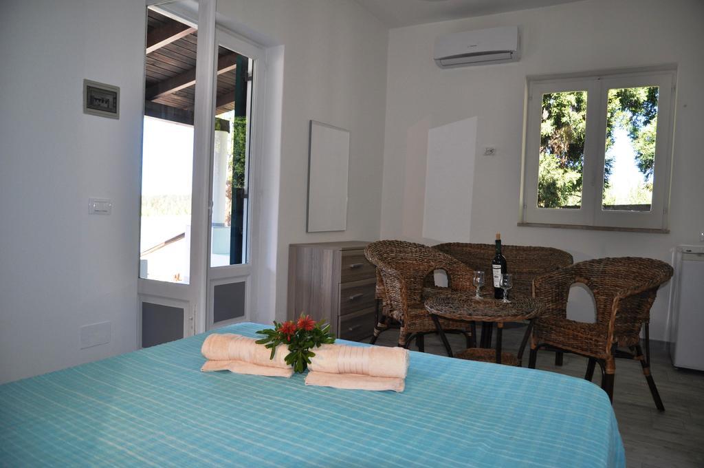 Holiday Eolie Village Porto Vulcano  Exterior foto