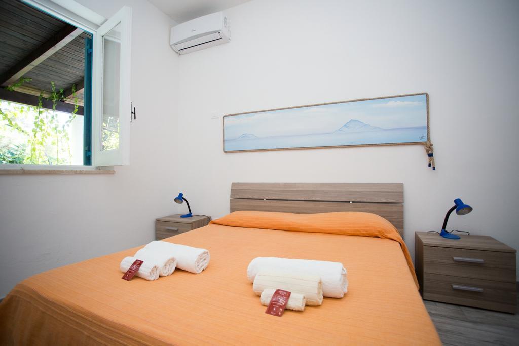 Holiday Eolie Village Porto Vulcano  Exterior foto